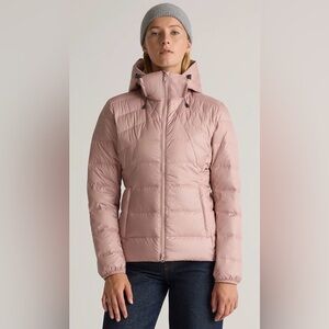 Quince Hooded Puffer Jacket in Dusty Rose